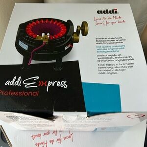 Addi Express Knitting Machine 22 Pin